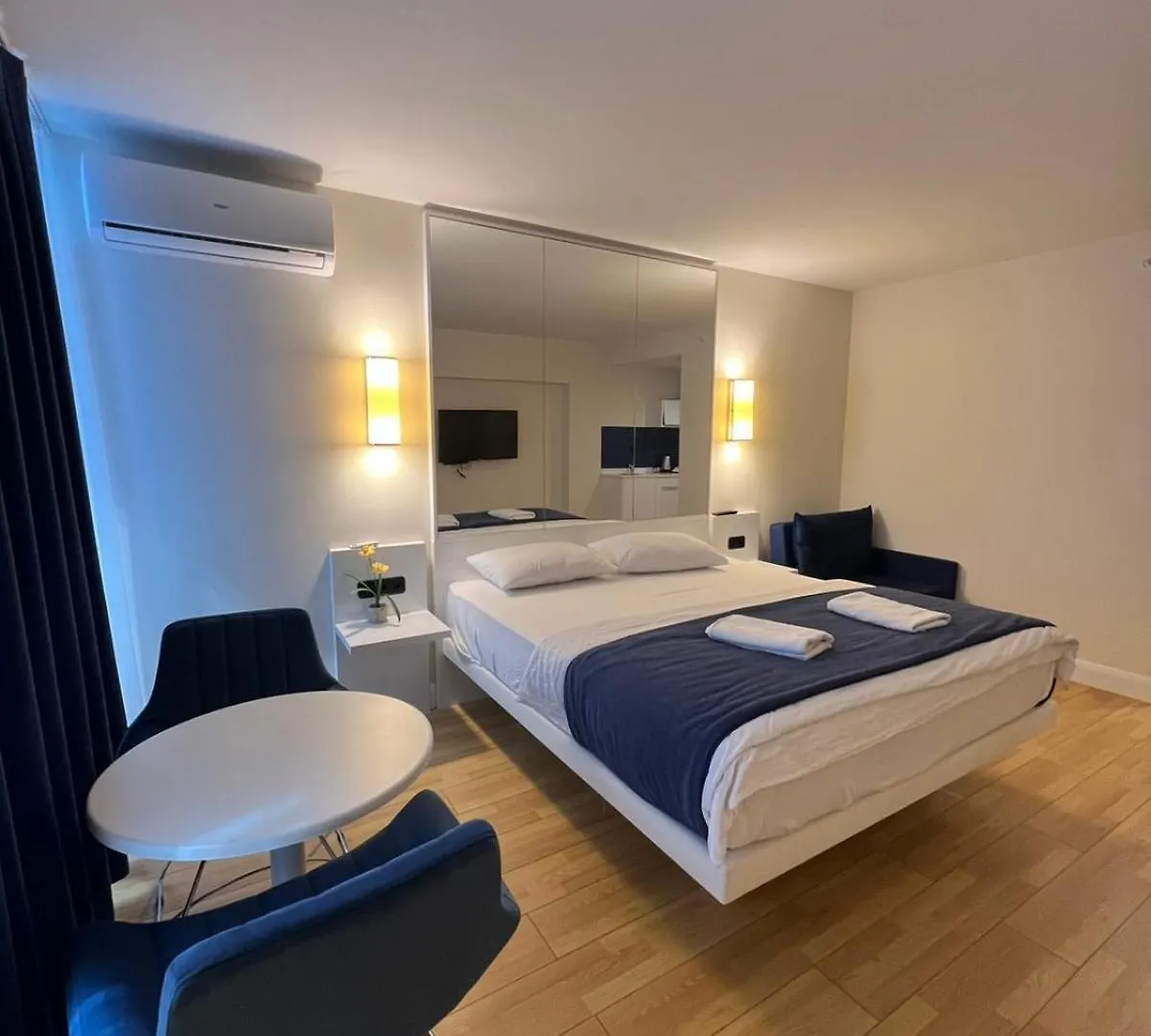 Orbi City Apartments In Block C N8 바투미
